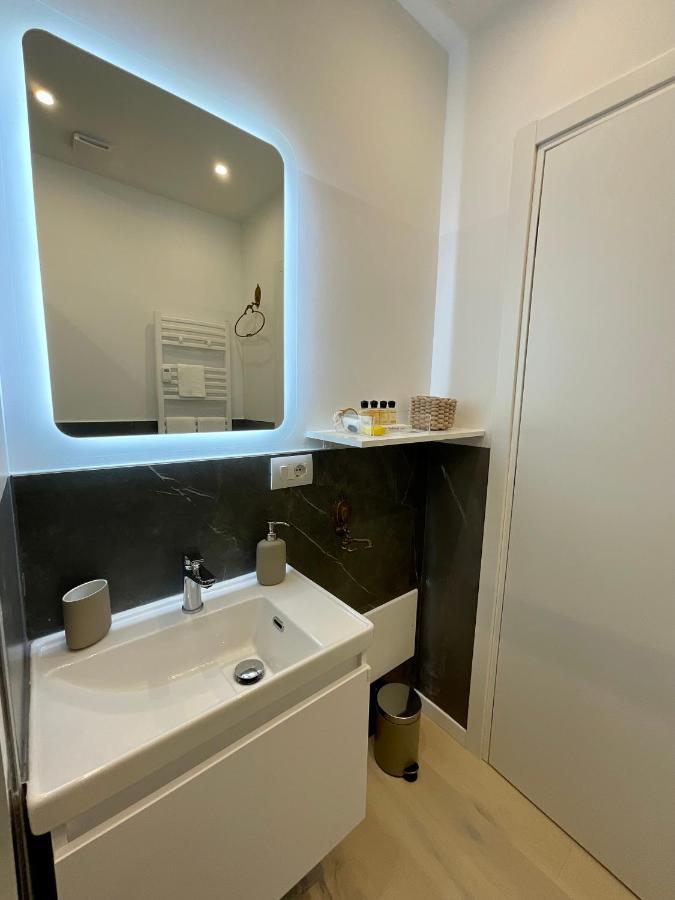 Apartment Suite - Charlize - In The Heart Of 米兰 外观 照片